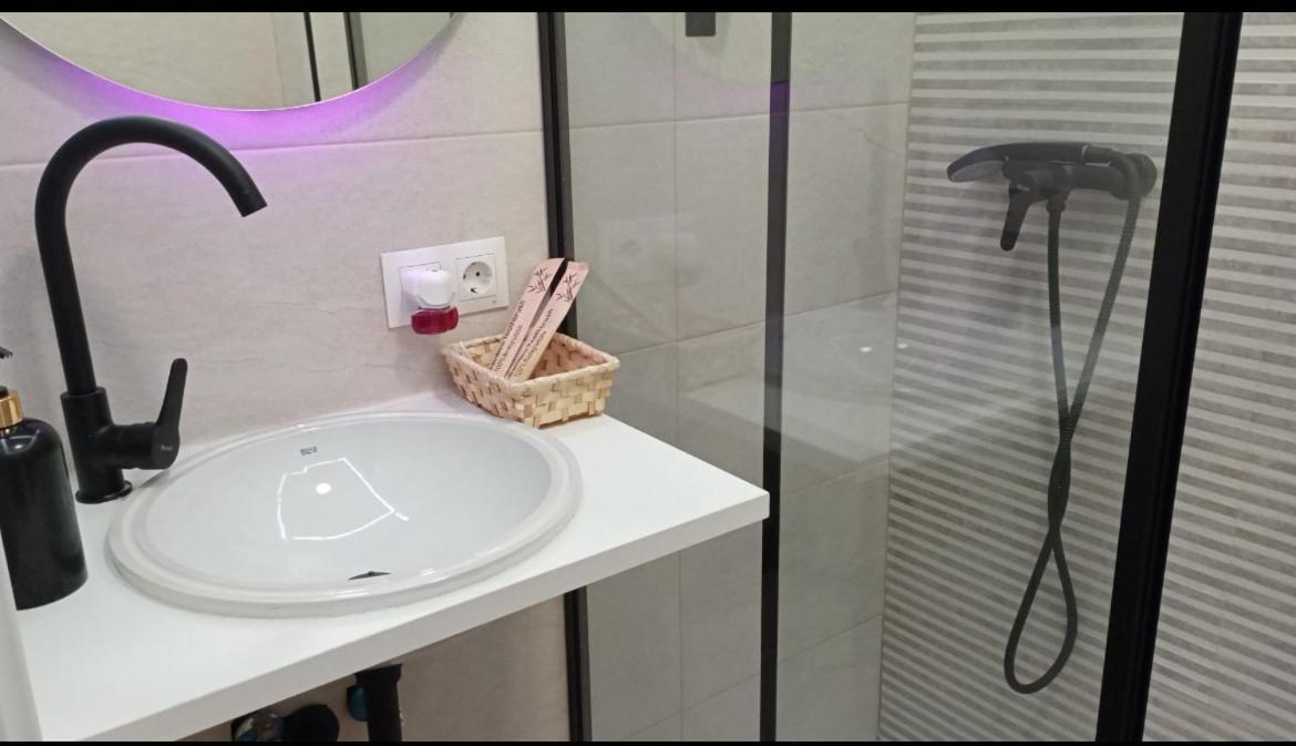 Lm Apartamentos Puentezuelas غرناطة المظهر الخارجي الصورة